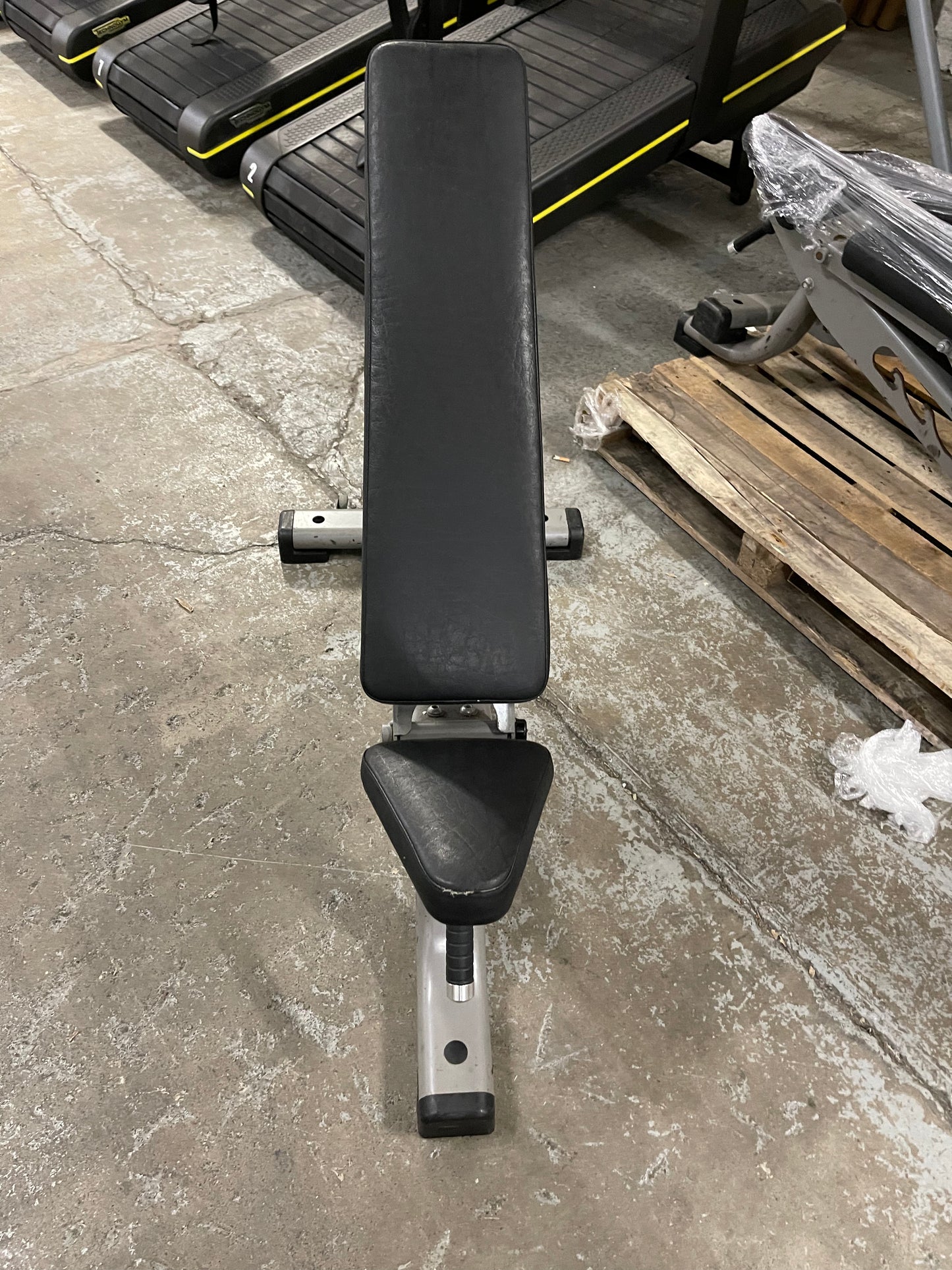 Exigo Adjustable bench