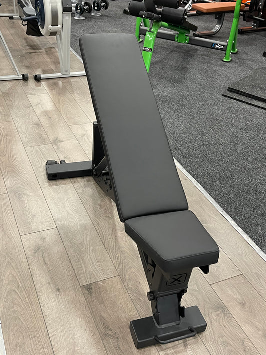 Xenith Adjustable bench - HD